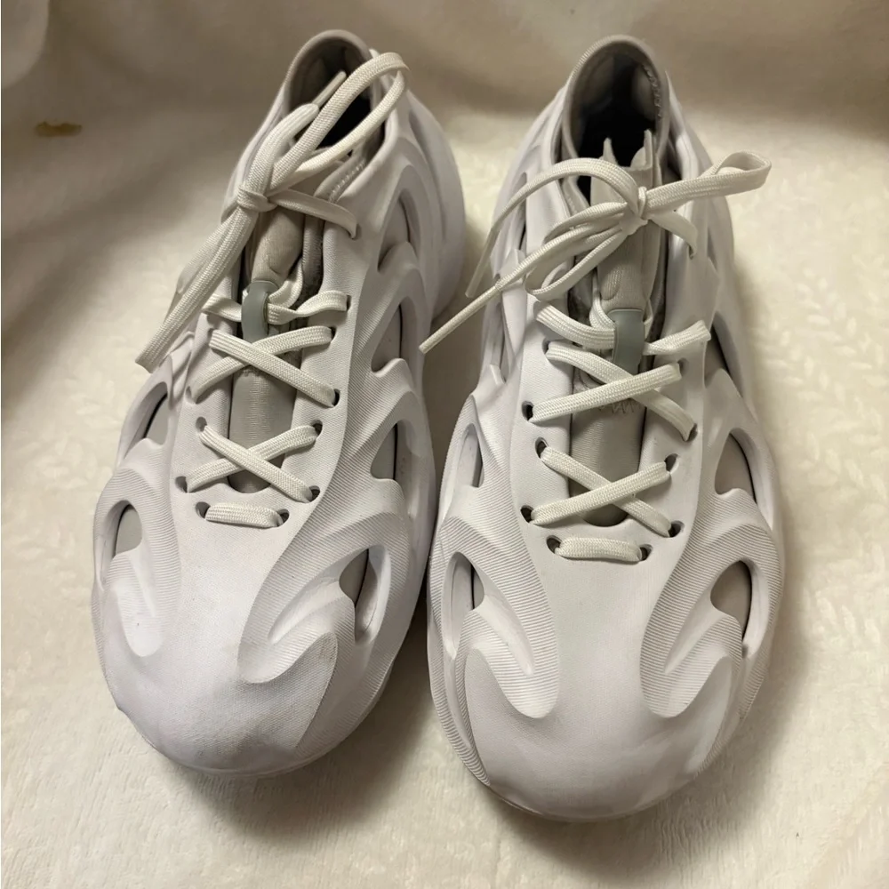 adidas AdiFOM Q Lifestyle Foam Sneaker White Grey M6.5 W8.5 HP6584